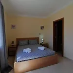 Santos Villa *